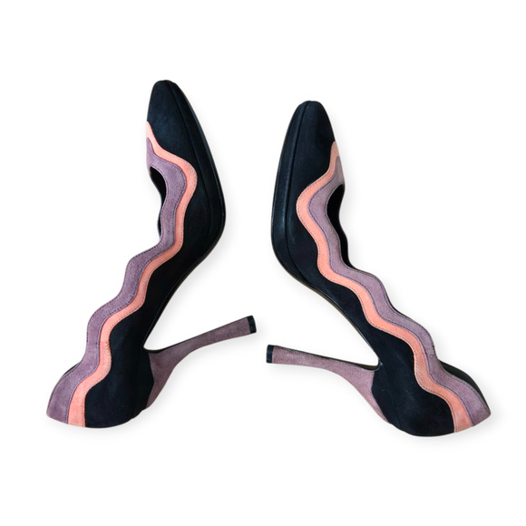 Prada Camoscio Y2K Spring 2008 Archive Suede Wave Scallop Trim Pumps IT 39 US 9 - Picture 7 of 10